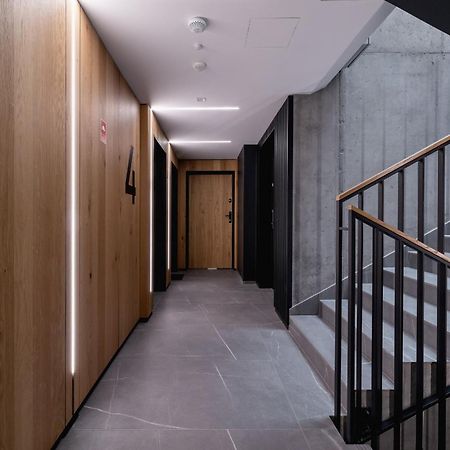 Lux Apartments Kosciuszki 39 With Parking By Renters Prestige Cracovia Exterior foto