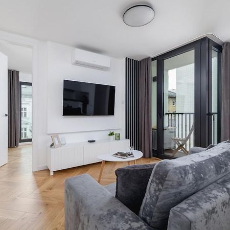 Lux Apartments Kosciuszki 39 With Parking By Renters Prestige Cracovia Exterior foto