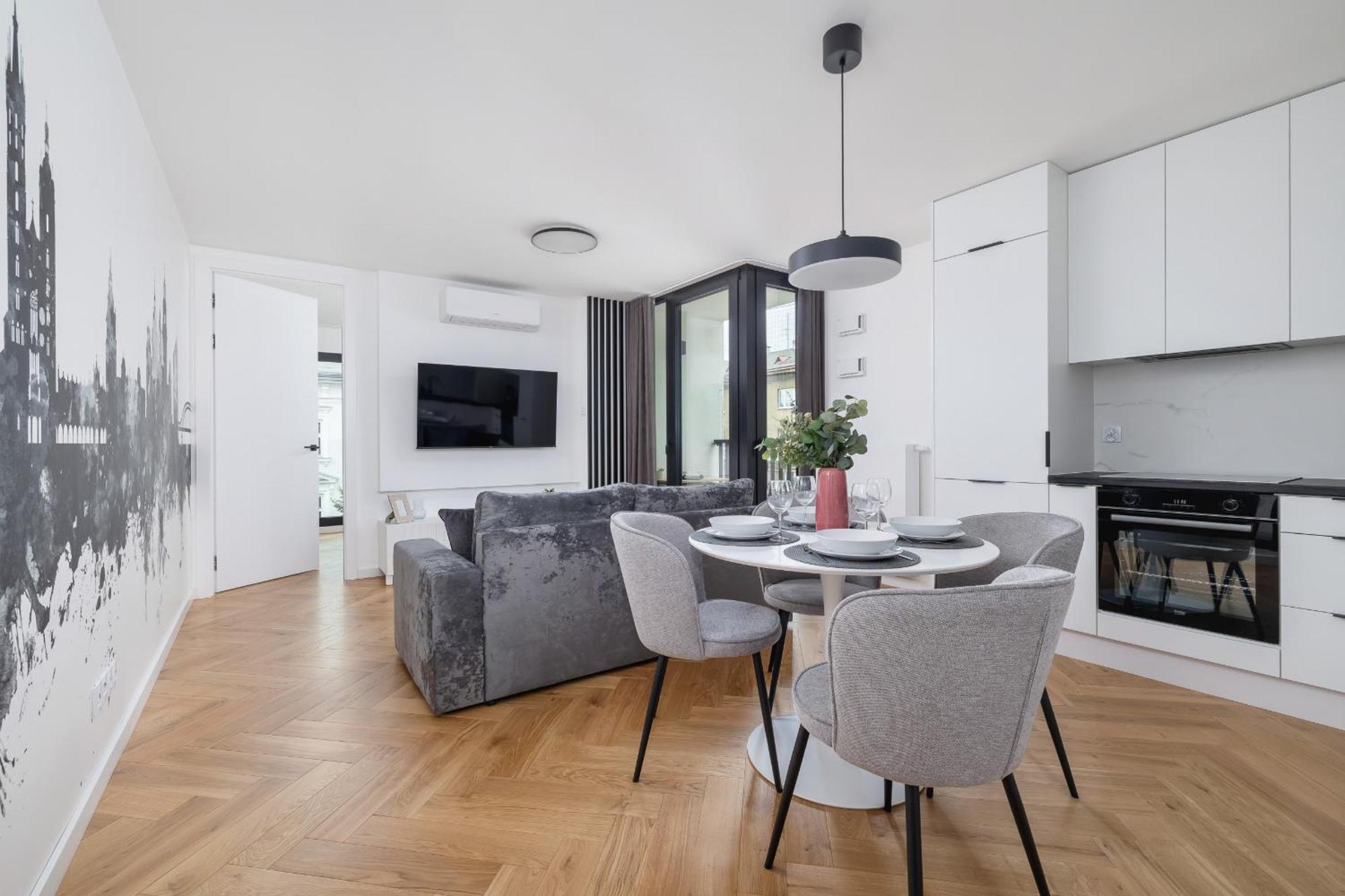 Lux Apartments Kosciuszki 39 With Parking By Renters Prestige Cracovia Exterior foto